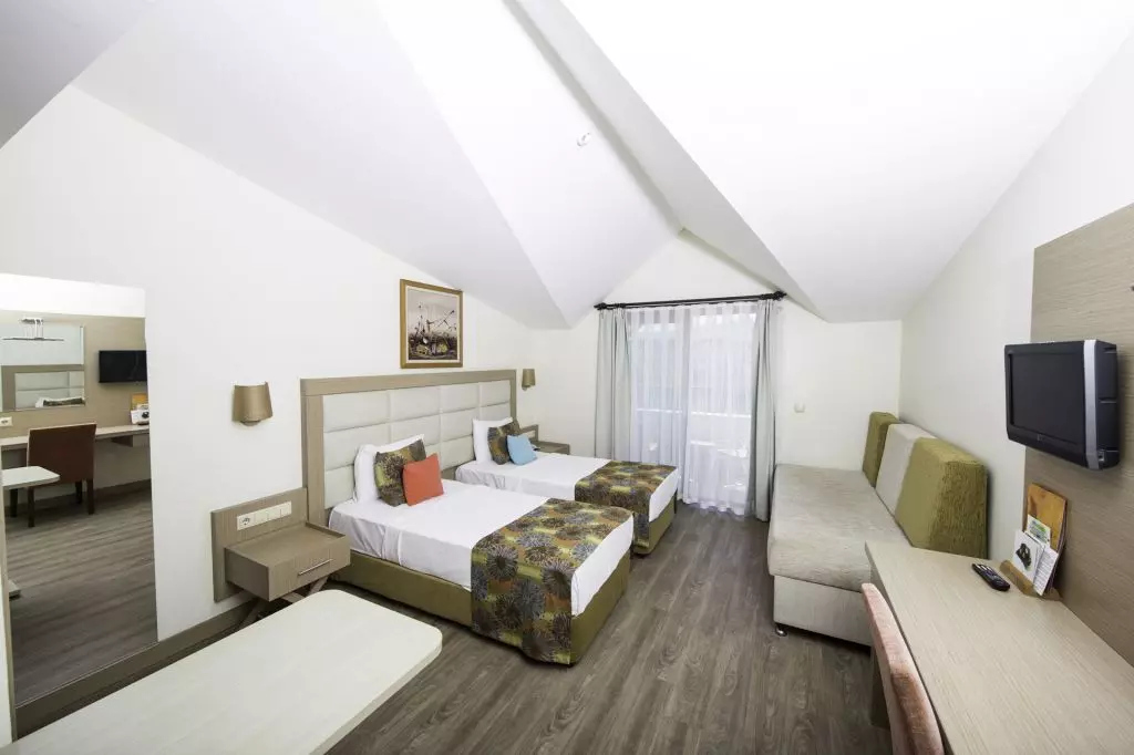 هتل پالمت بیچ آنتالیا